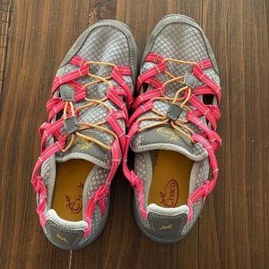 Chaco outcross sandal